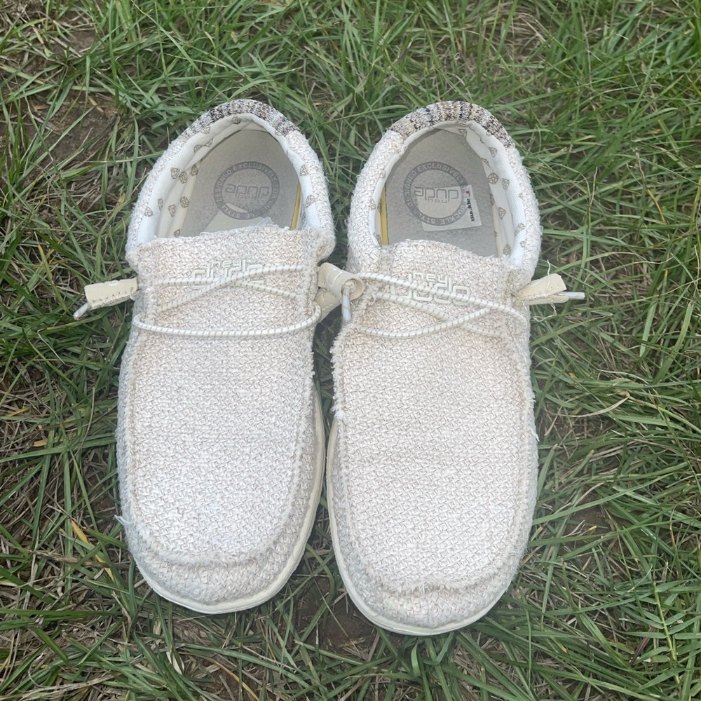 Hey Dude Wally Woven Shoe size 8 women